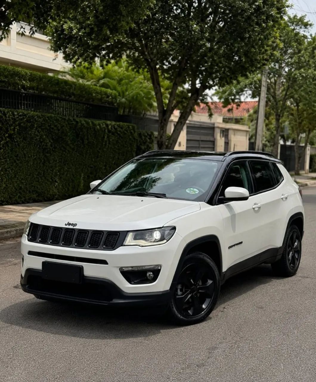 Jeep Compass Night Eagle 2.0 4X2 Flex 16V AUT 2018 - Foto 2