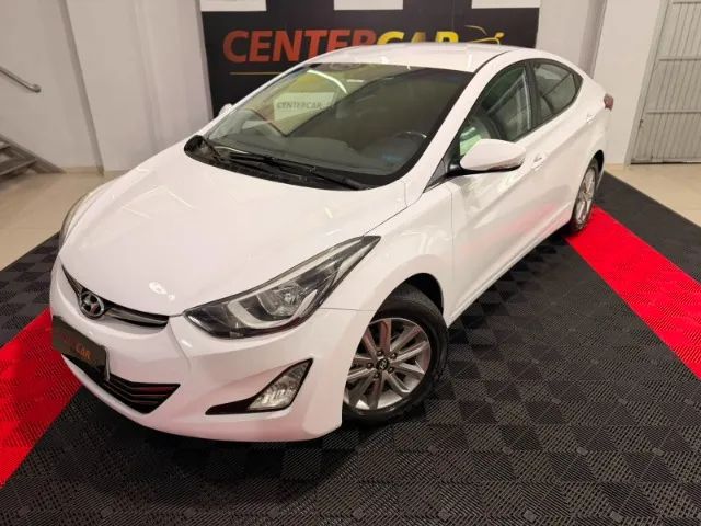 Hyundai Elantra 2015