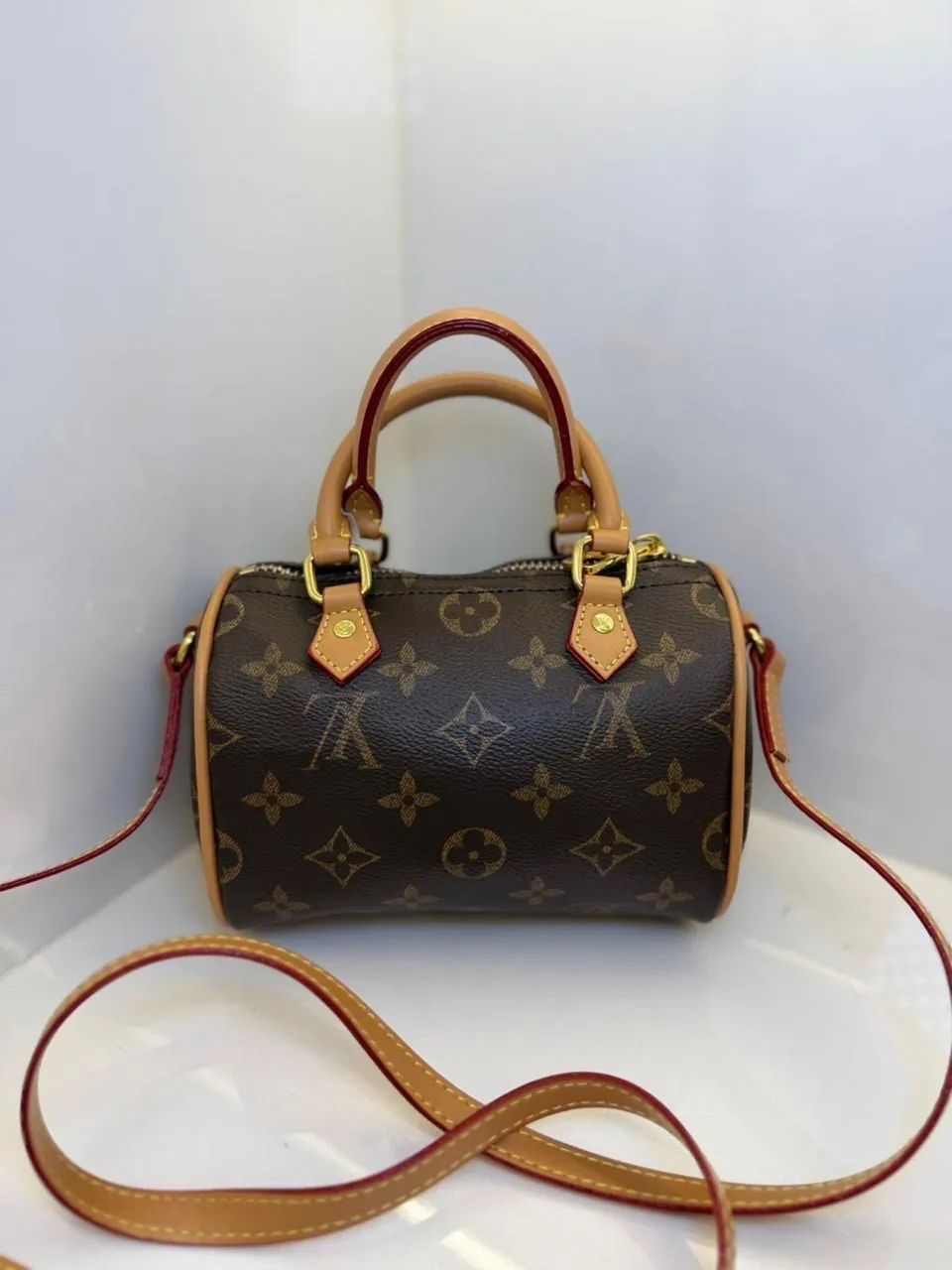Louis Vuitton Speedy nano 