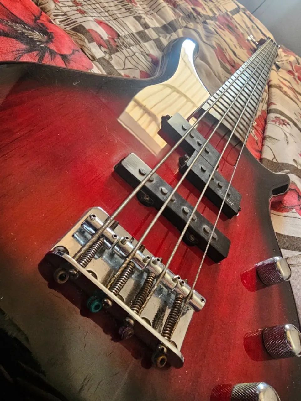 Baixo Condor Bx-12