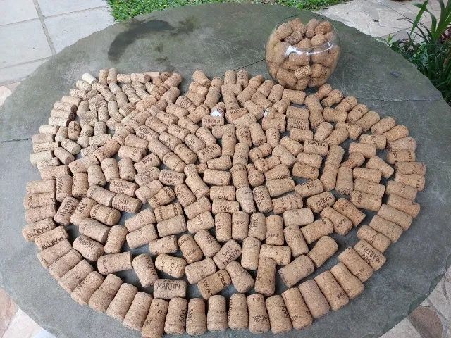 Kit de 100 Rolhas de cortiça de espumante champagne e de vinho, nacionais e importadas