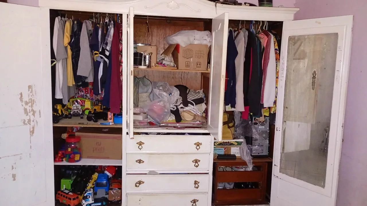 GUARDA ROUPA ANTIGO  - Foto 5