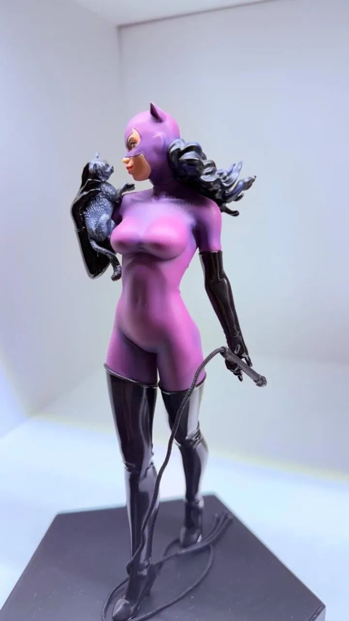 Catwoman Mulher Gato - Dc Comics Iron Studios Exclusiva 1/10 Boca extra e gato - Foto 4