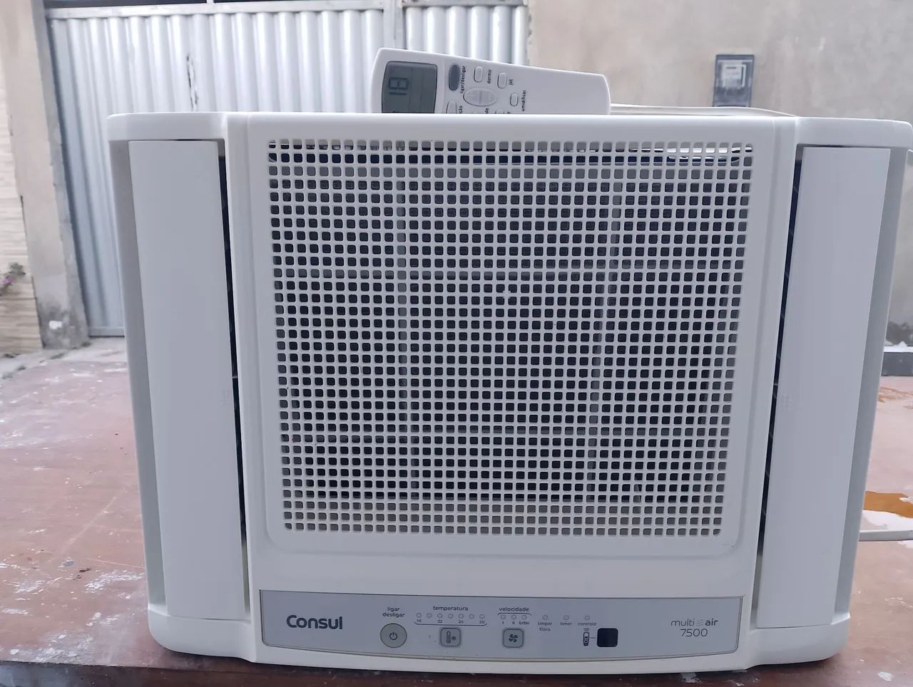 Ar condicionado Consul 7500 btus com controle funcionando perfeitamente - Foto 3