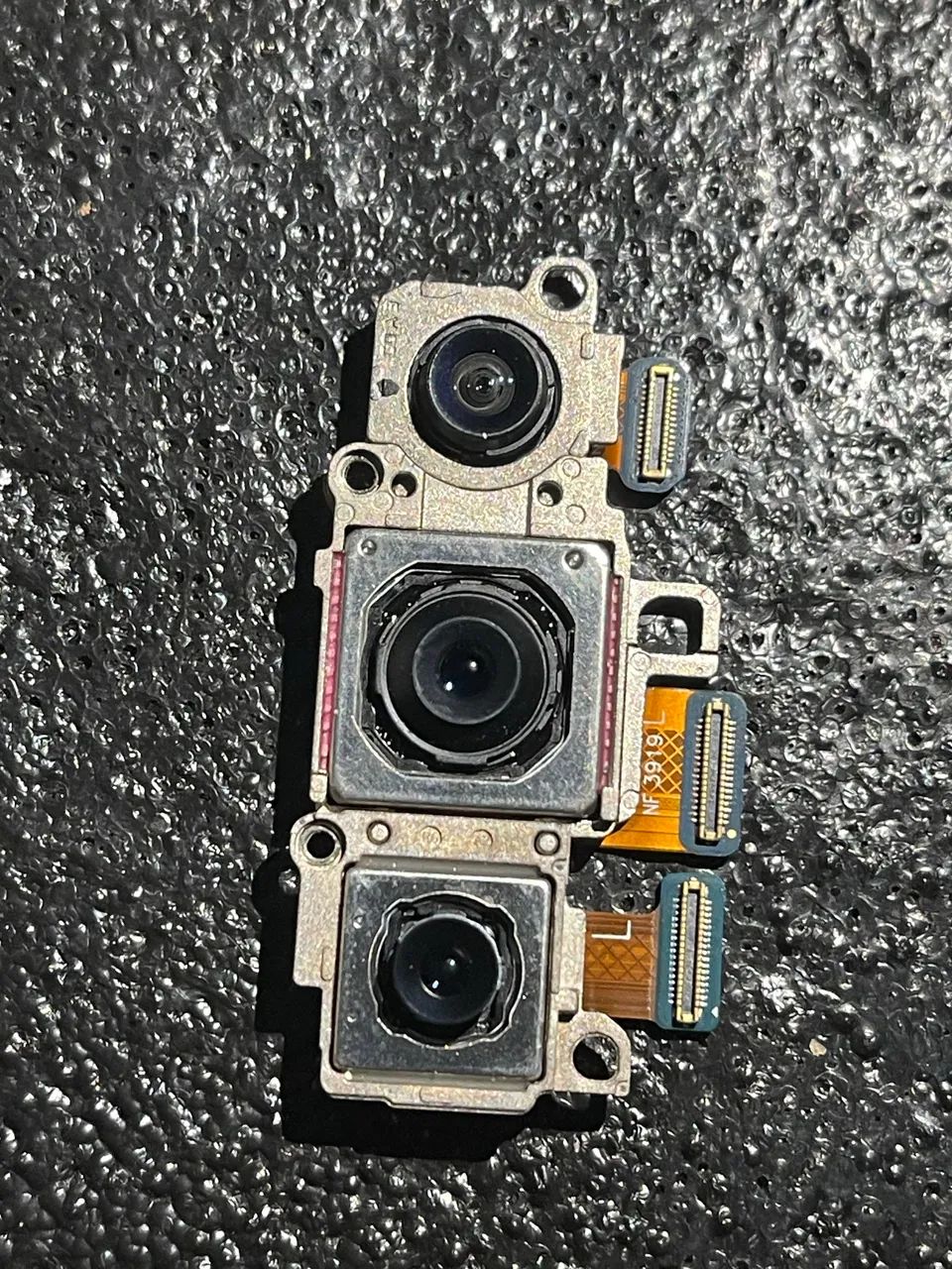 Câmera Traseira completa Samsung S23 normal original - faço envio/Olx pay