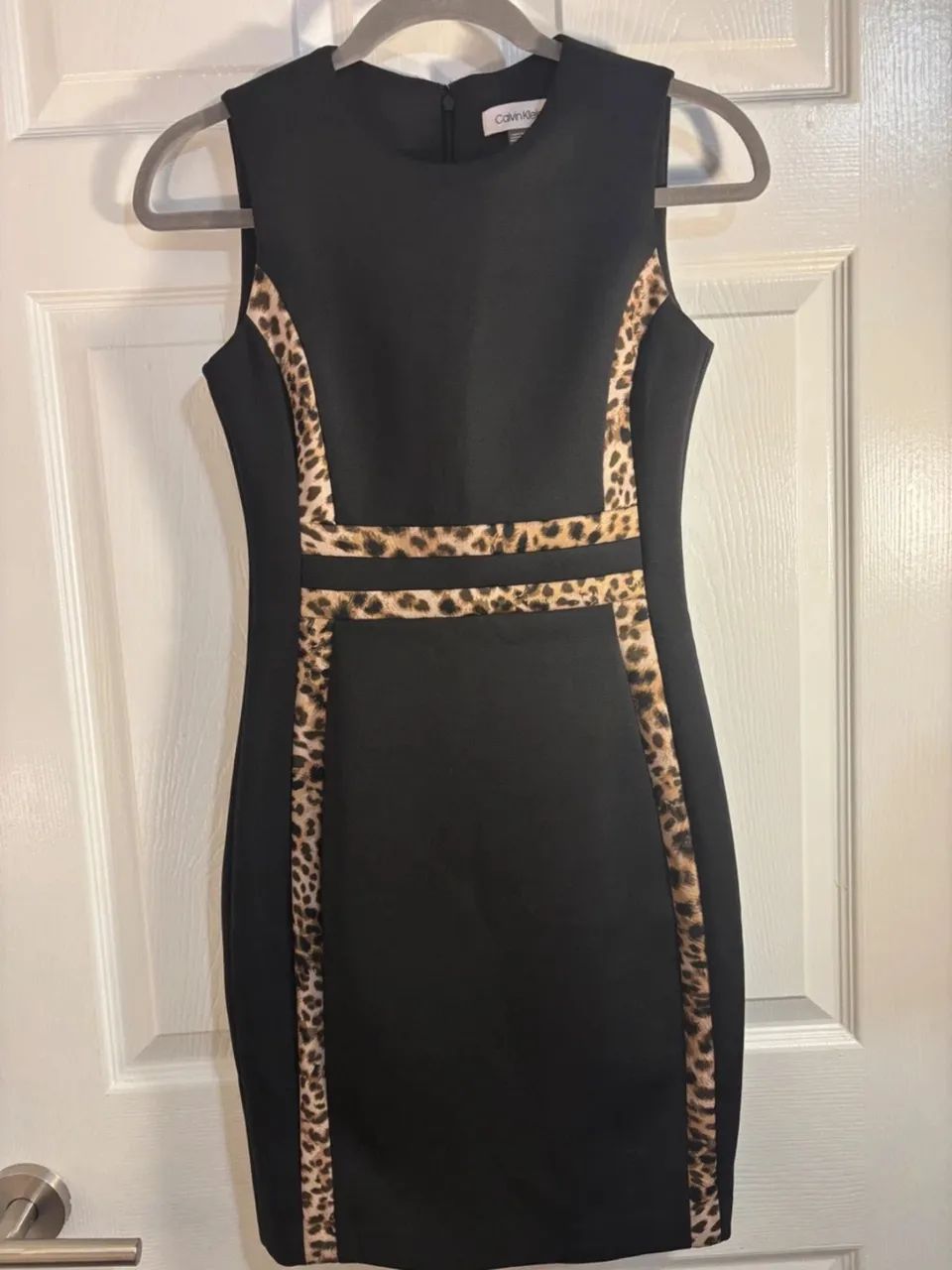 vestido calvin klein seminovo