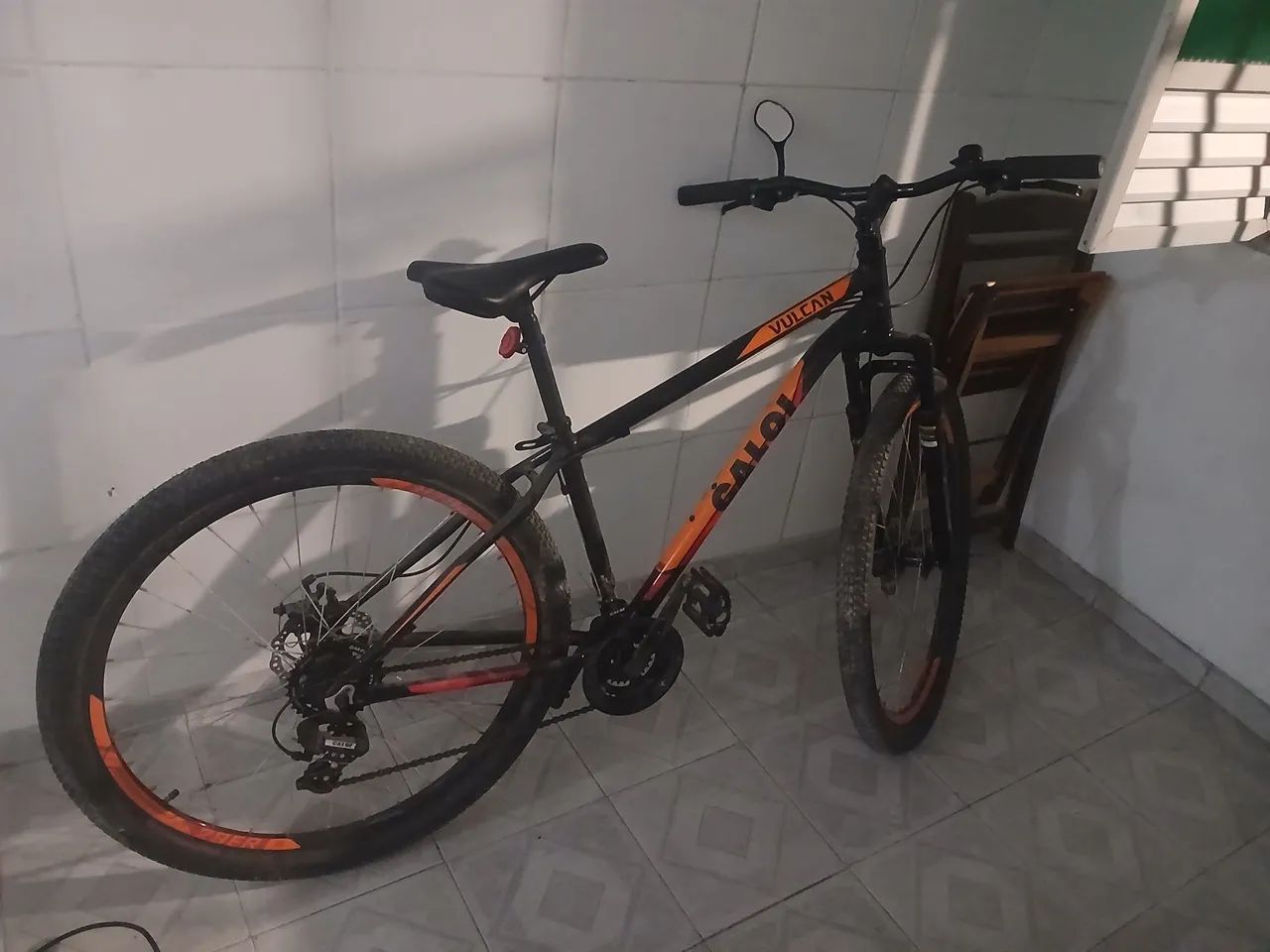 Vendo Bicicleta Caloi aro 29 - Foto 3