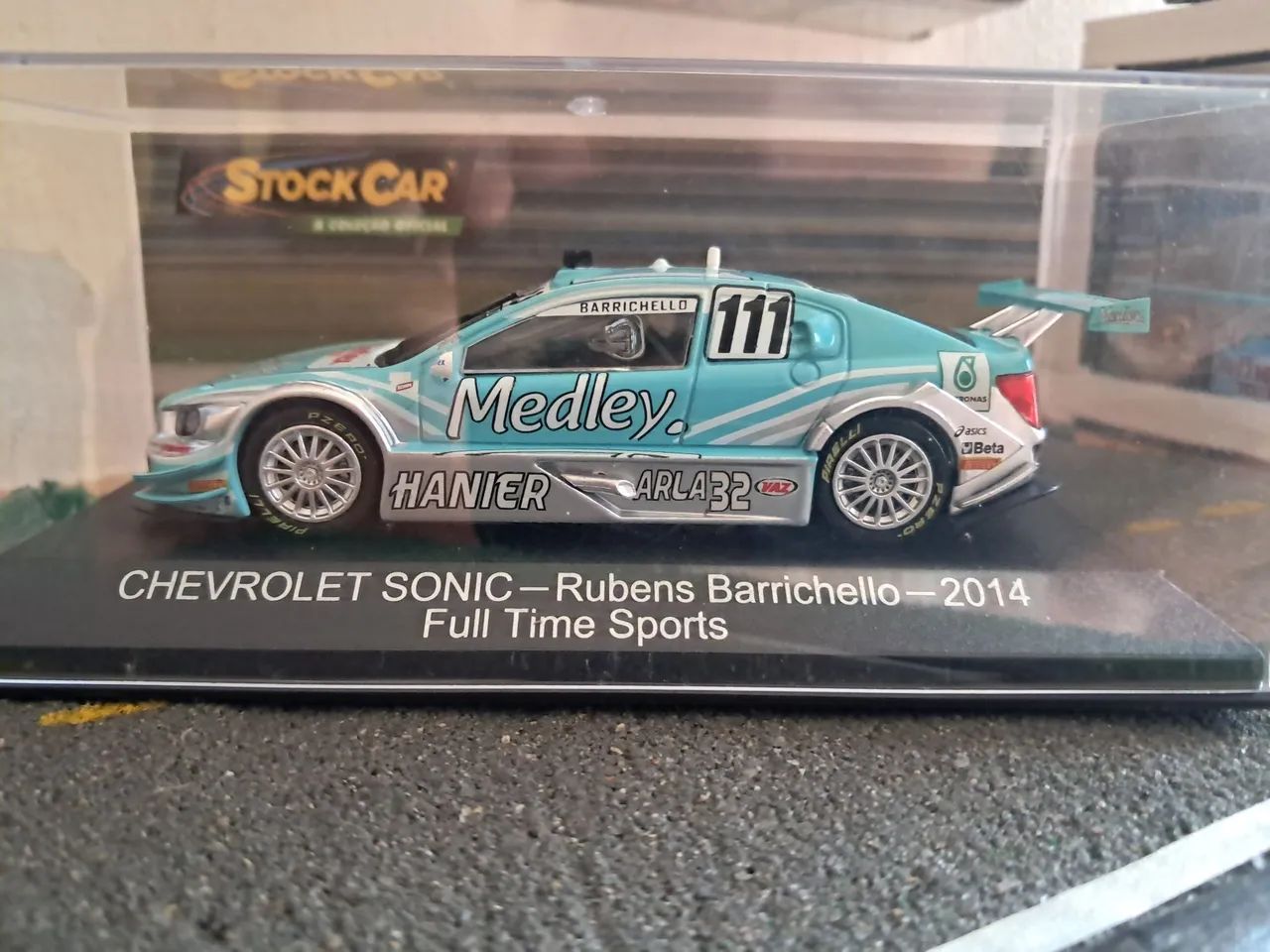 miniatura stock car chevrolet sonic 2014