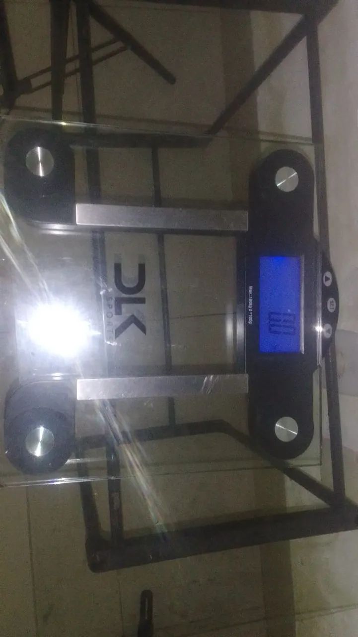 Vendo esse chiquerinho e essa balança 