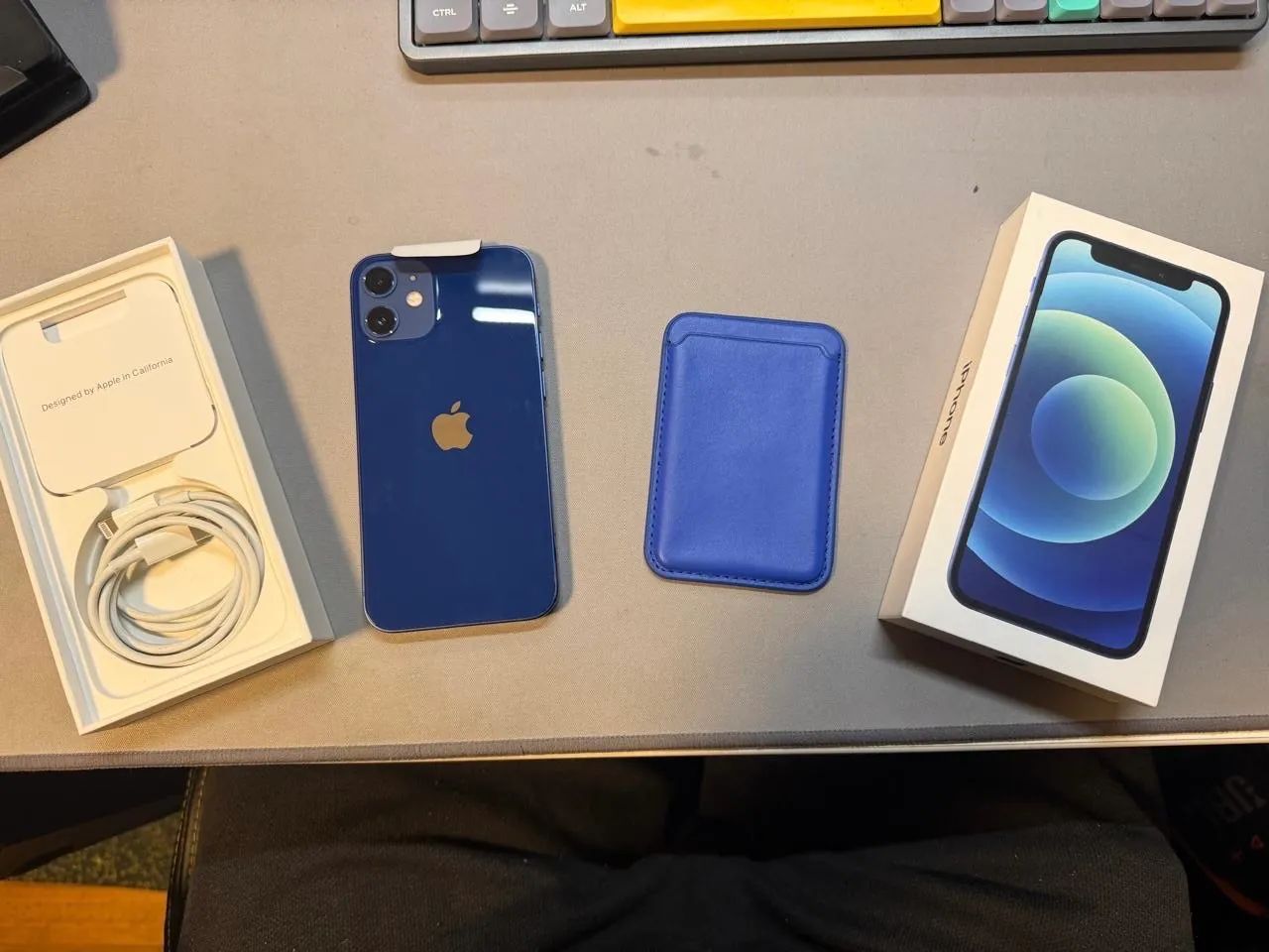 iPhone 12 mini azul 128gb com acessórios  - Foto 4