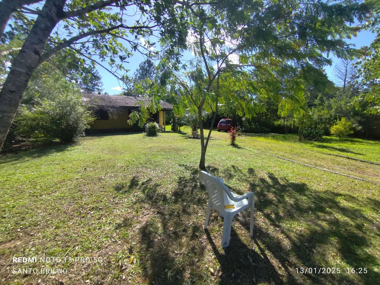 Lindo sítio no Parque Eldorado (acesso asfaltado) 