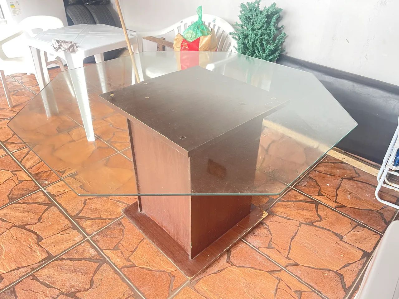 Vende-se uma mesa de jantar de vidro  - Foto 4