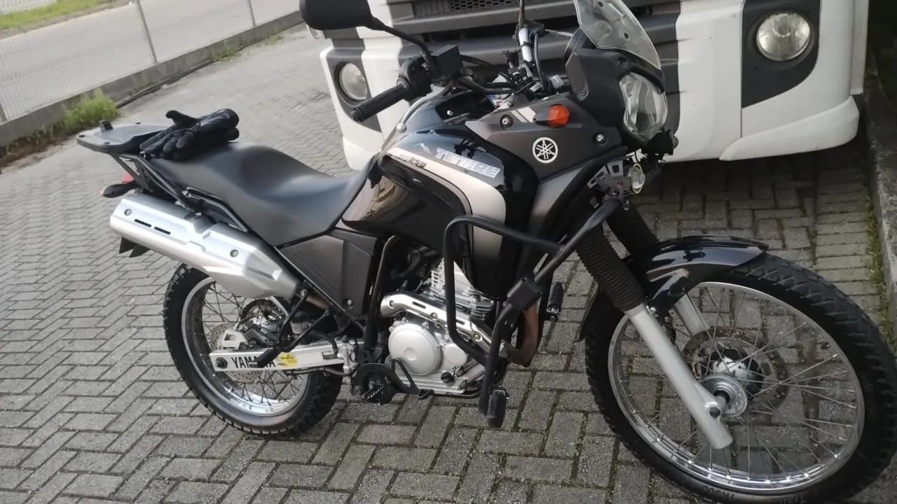 Vendo TENERE 250 " em ótimo estado" - Foto 2