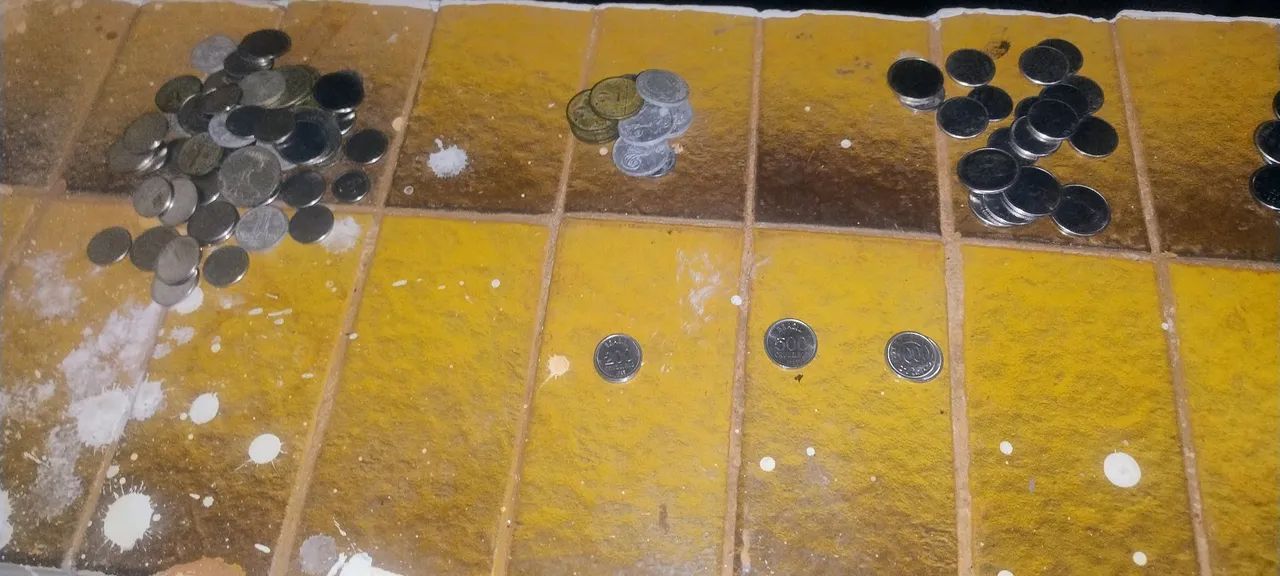 Moedas antigas  - Foto 3