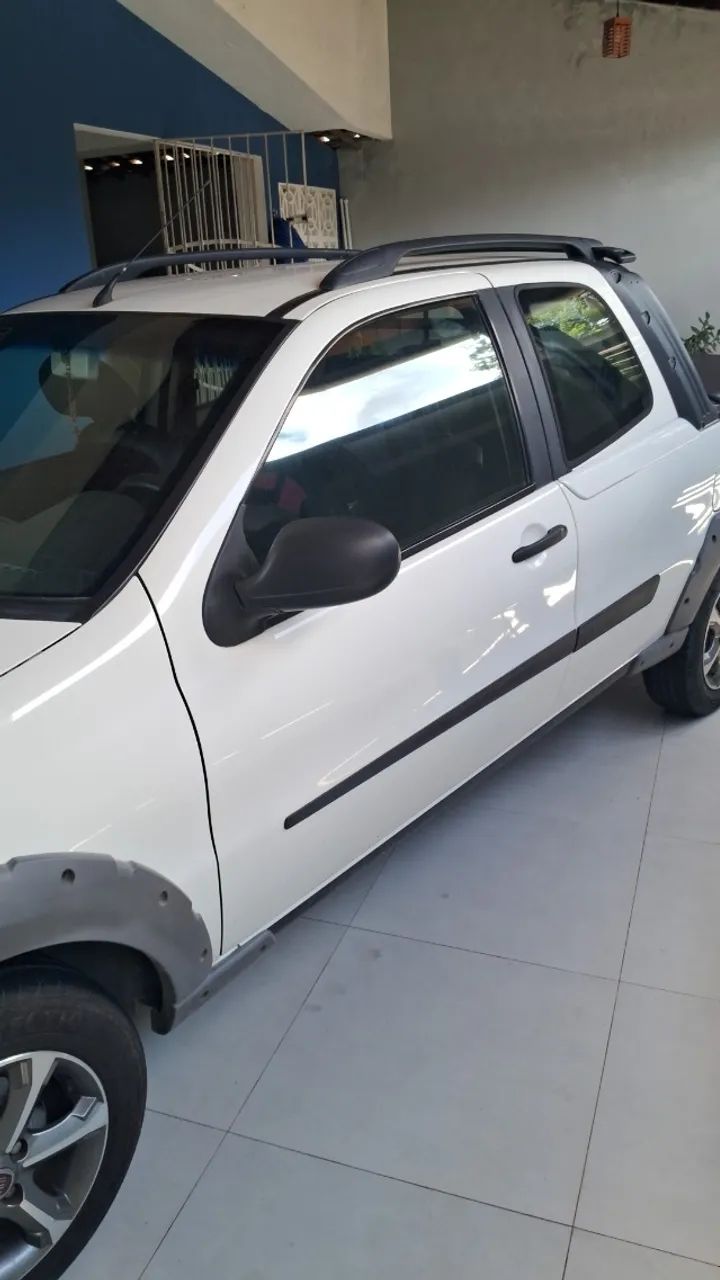 Fiat Strada Working 1.4 MPI Fire Flex 8V CD 2012