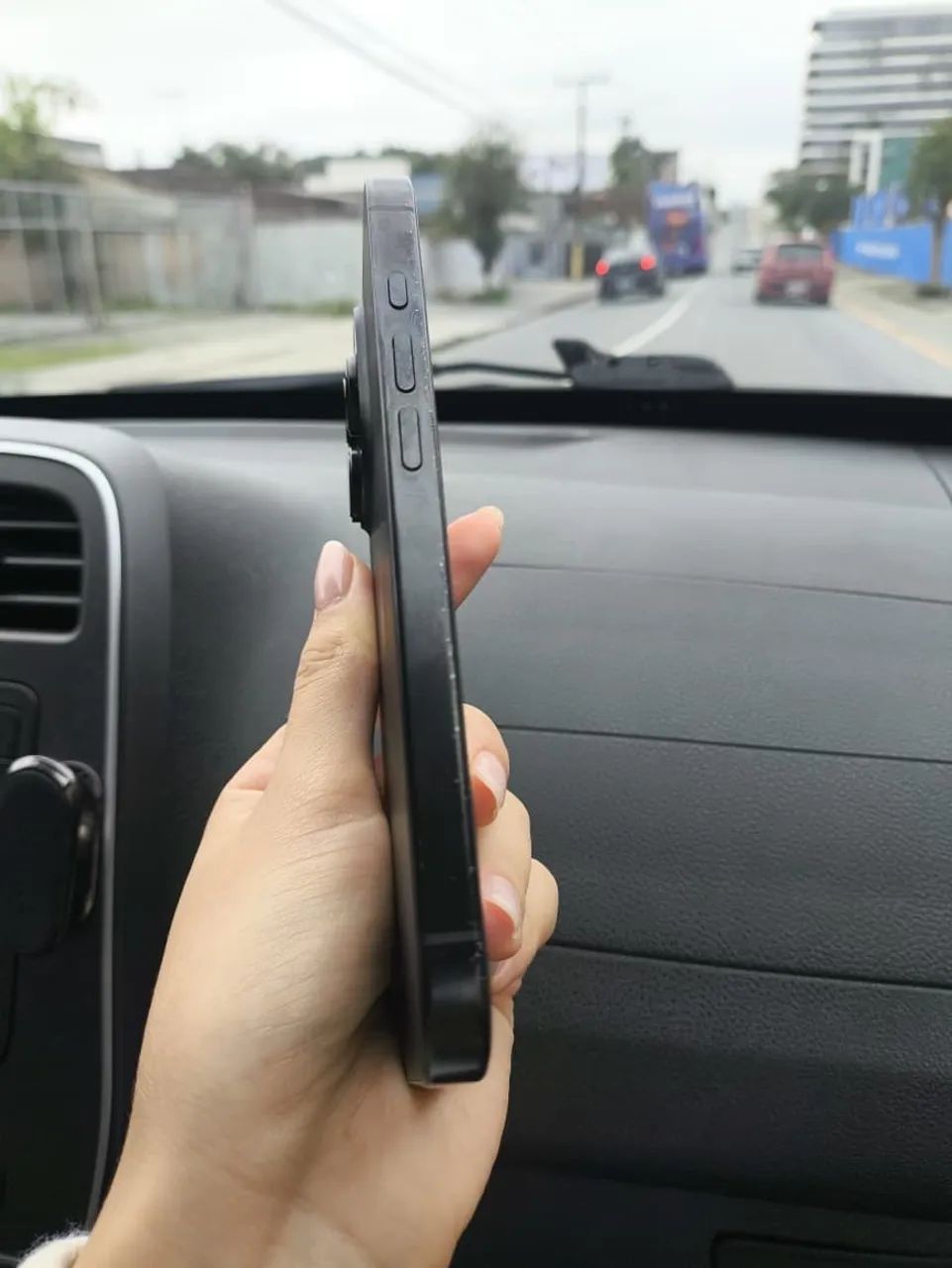 iPhone 16 pro  - Foto 4
