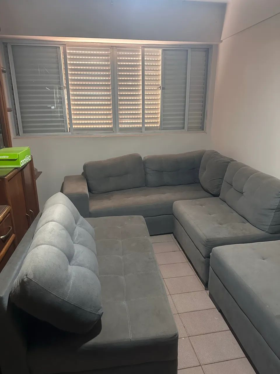 Conjunto sofá em L com ilha - Foto 3