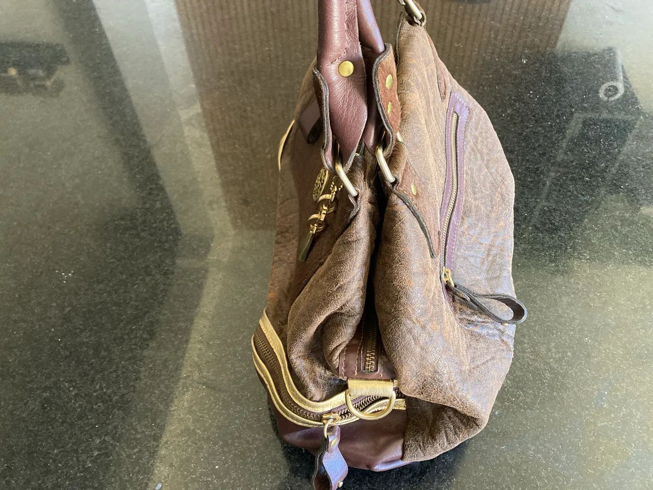Bolsa de ombro Flávia Moraes- Couro Liso & Pelo  - Foto 2