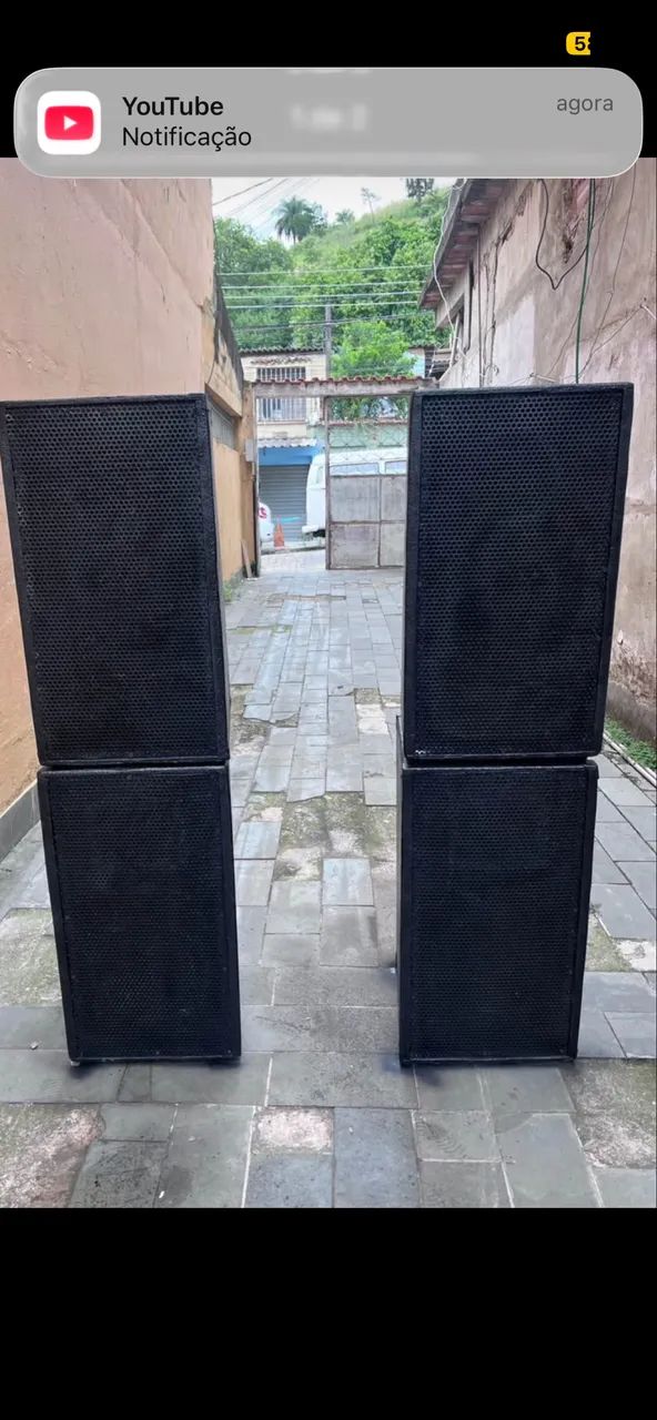 Caixas de som 10 + TI