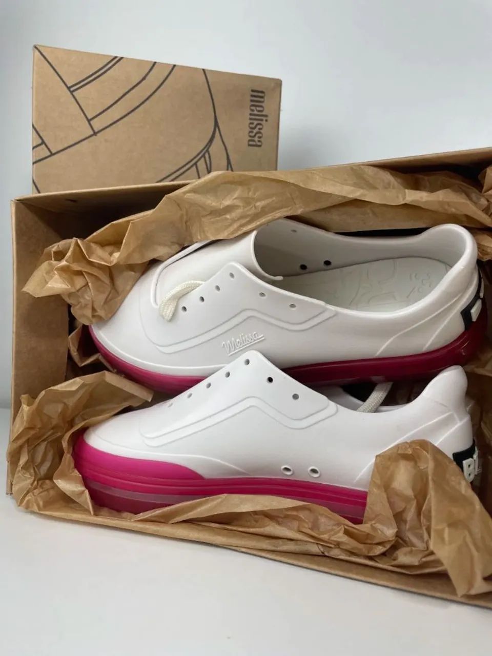 Tênis melissa classic snea branco e rosa 37 *novo na caixa* - Foto 3