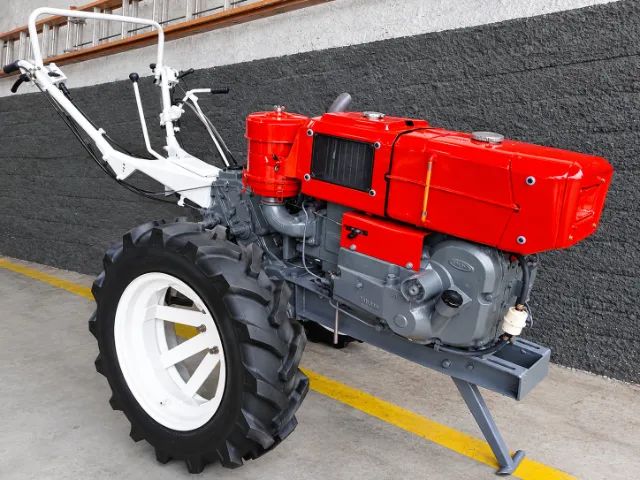 Microtrator Tobatta M140 14 cv