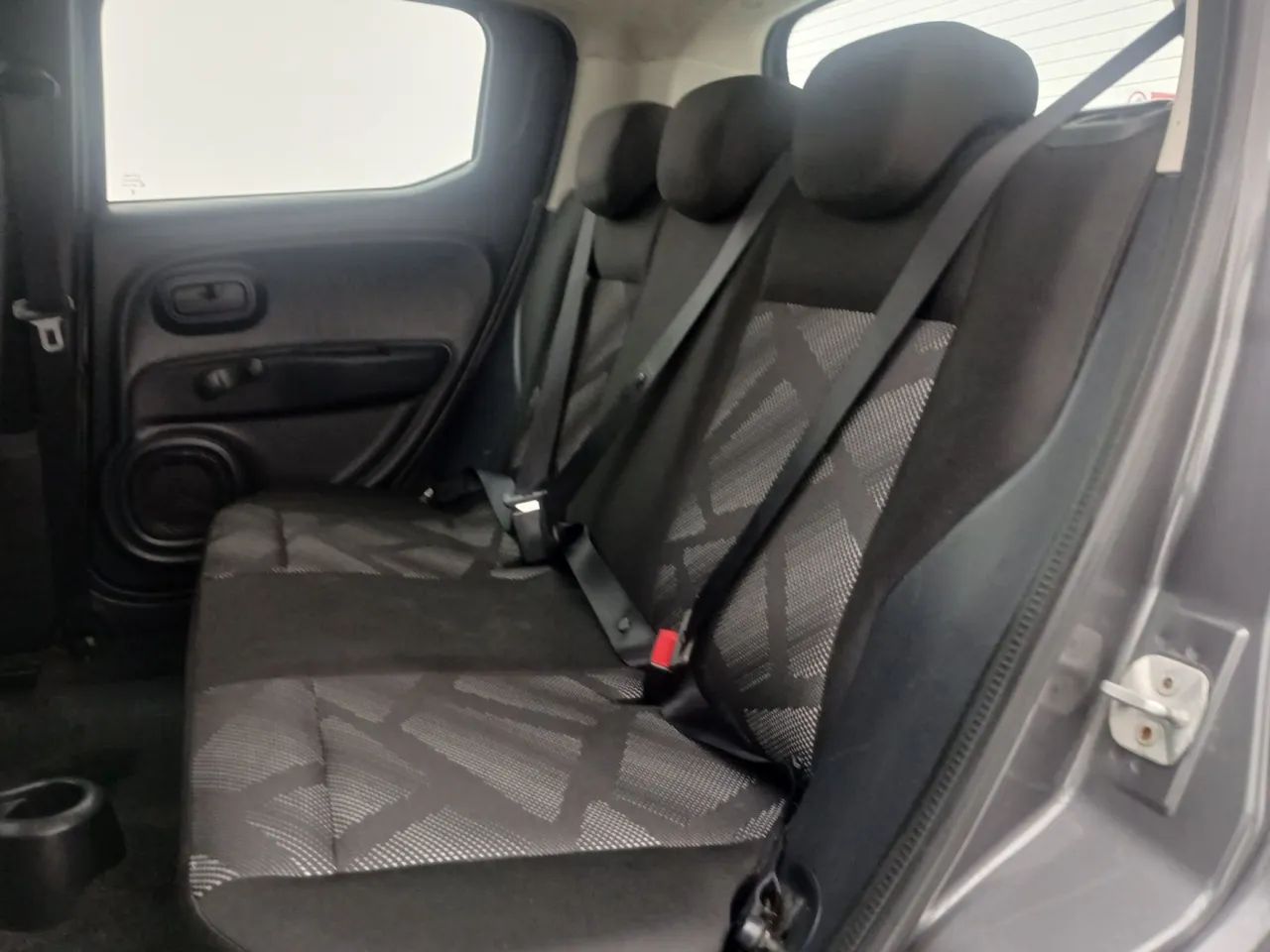 Fiat Mobi LIKE 1.0 Fire Flex 5p., foto 17 de 18