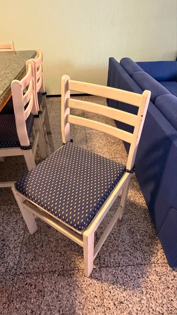 Conjunto mesa + 8 cadeiras - Foto 3