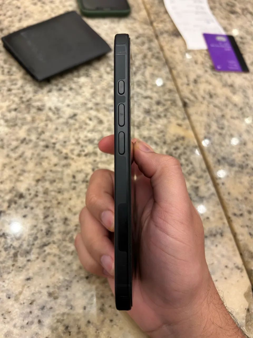 iPhone 16