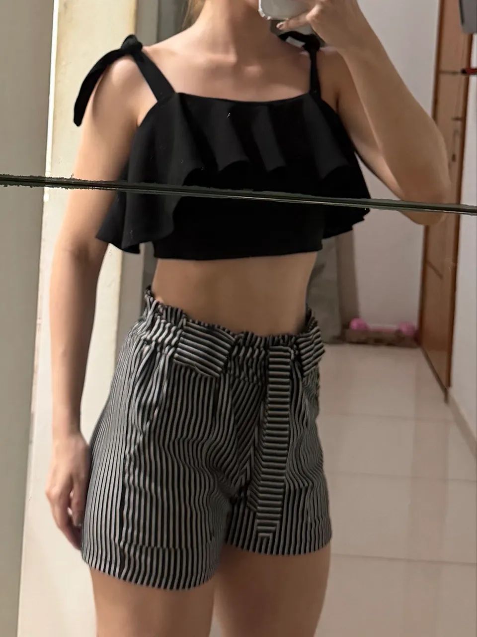 Cropped babadinho preto - Foto 2