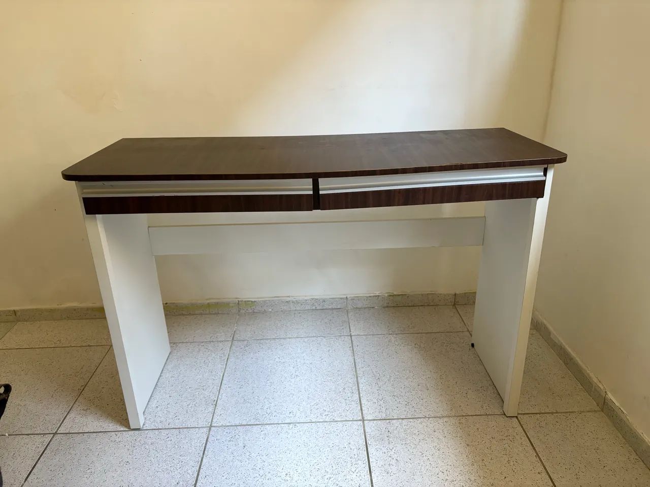 Escrivaninha 415080030992476164