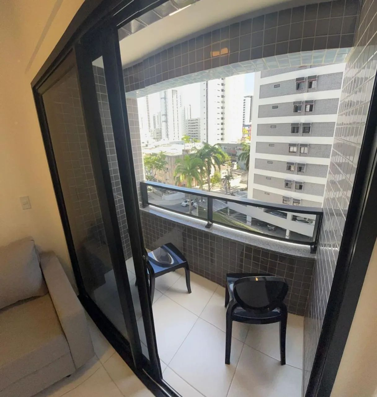 ALUGO APARTAMENTO COM 2 QUARTOS E VARANDA - EDF. FLOW - BOA VIAGEM  - Foto 5