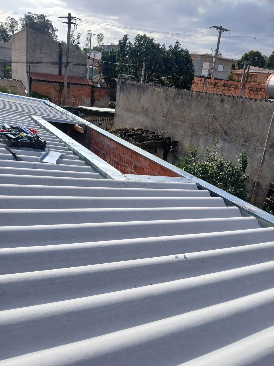 Calhas e. RUFOS E MANUTENÇÃO  - Foto 3