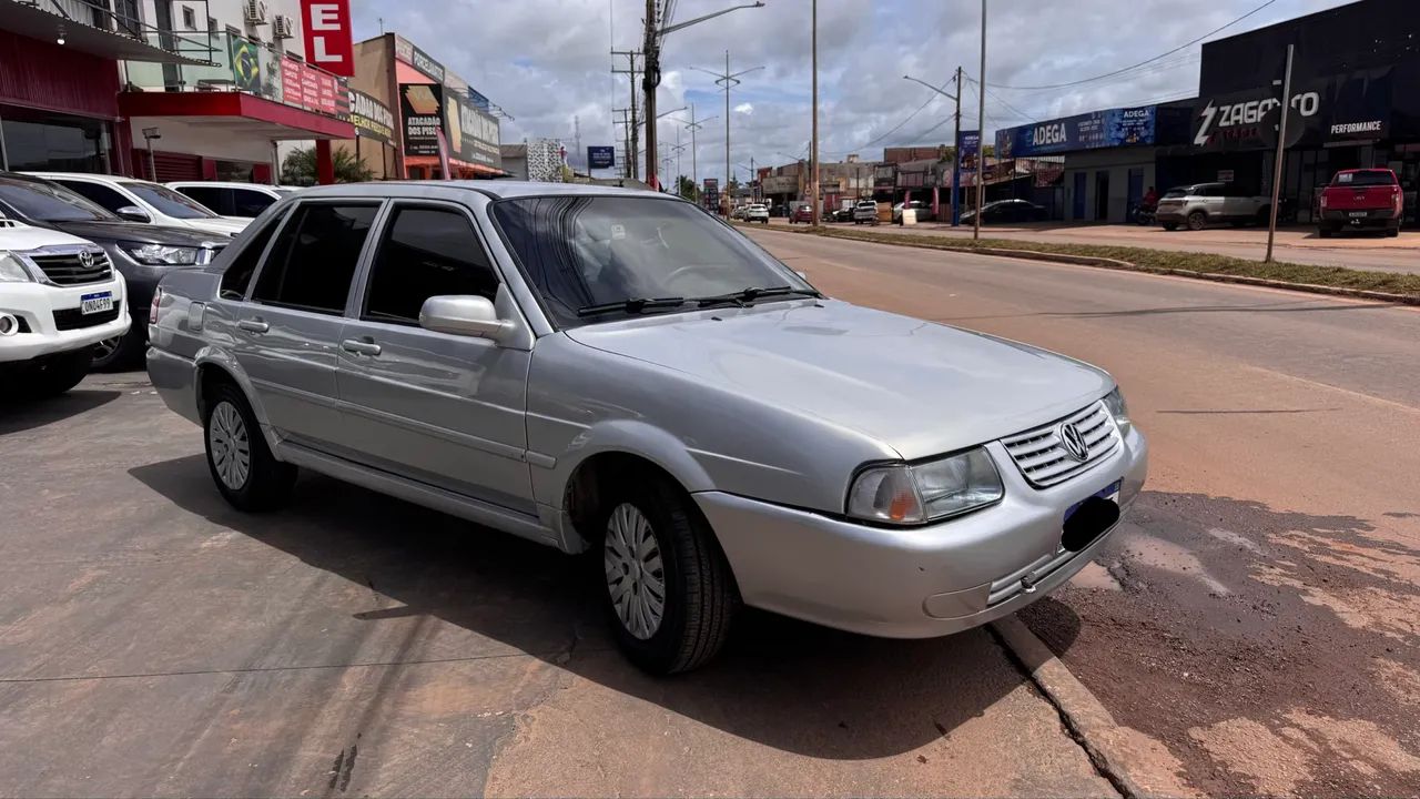 Volkswagen Santana 2000