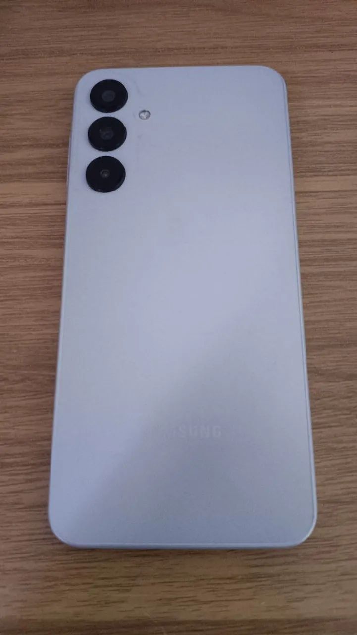 Samsung Galaxy A15 128gb - Foto 3