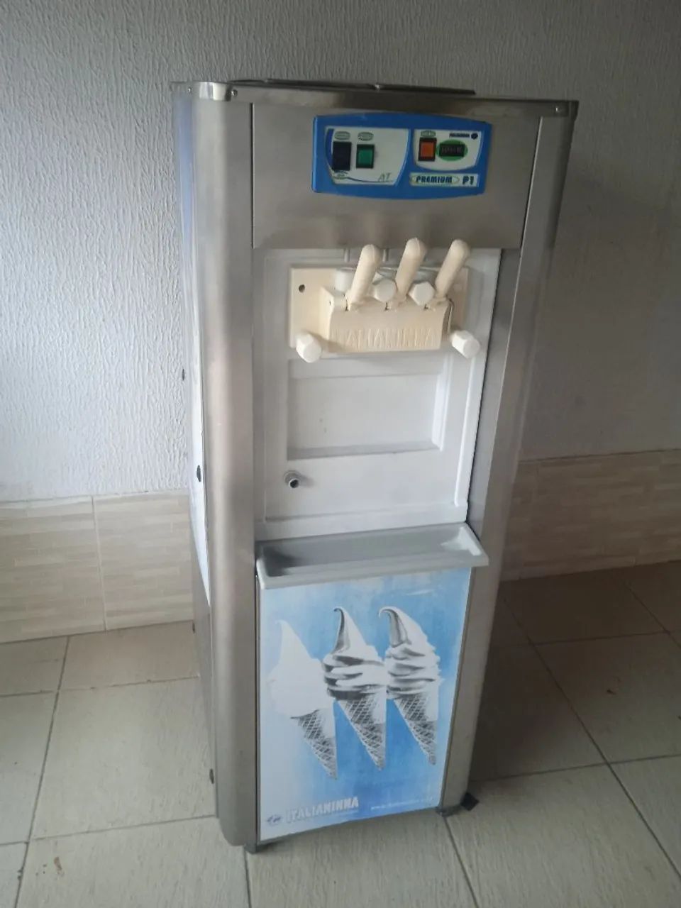 Máquina sorvete Italianinha p2