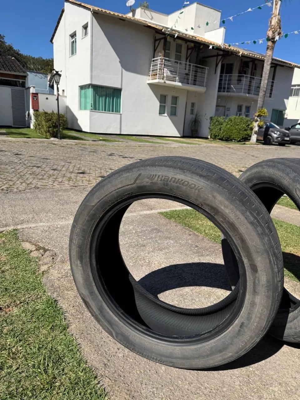 2 Pneus 225/55 R19 Usados - Foto 3