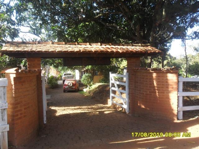 174B/ Belo haras de 12 ha pertinho da cidade de Entre Rios de Minas - Foto 15