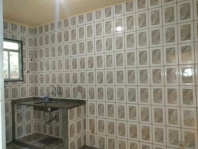 Vendo imóvel com duas casas e amplo terreno em Austin - Nova Iguaçu - Foto 5