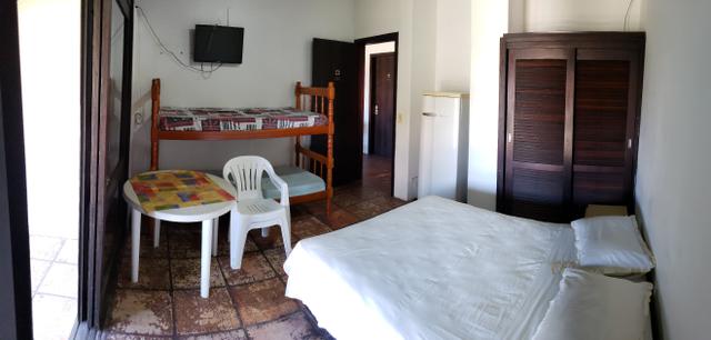 Aluga-se quarto c/ cozinha Torres RS - Foto 2