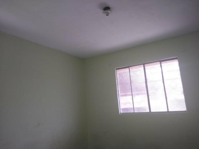 Vendo 02 casas com piscina terreno 180mil - Foto 5