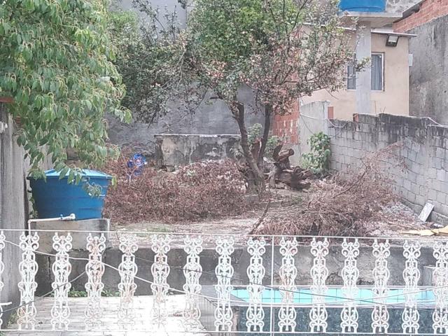 Vendo 02 casas com piscina terreno 180mil - Foto 3