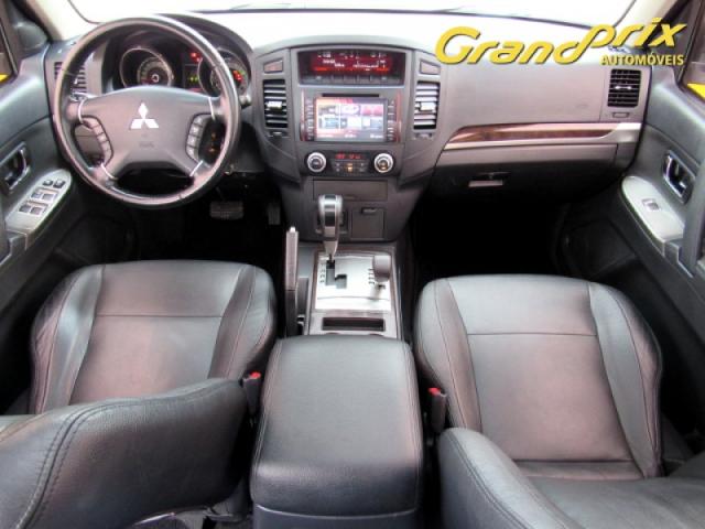 PAJERO FULL 2014 3.2 HPE 4X4 16V TURBO INTERCOOLER DIESEL 4P AUTOMÁTICA BRANCA COMPLETA - Foto 8