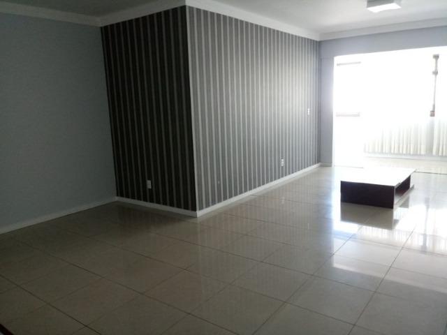 Aldeota, Ed Roma, belo e amplo apartamento, 3 suítes + gabinete 160m2 - Foto 17