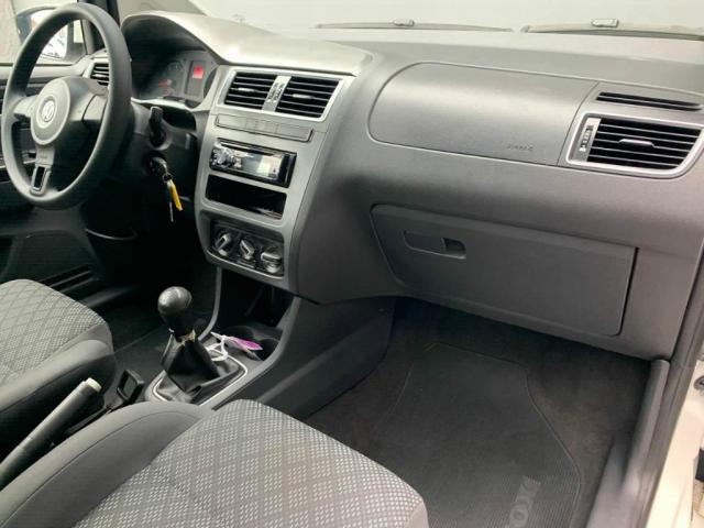 Volkswagen Fox TrendLine 1.6 - Foto 9