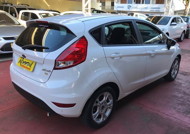 FORD FIESTA 2015/2016 1.6 SE HATCH 16V FLEX 4P MANUAL - Foto 3