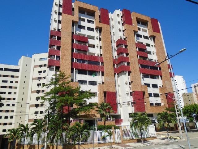 Ed. Álvaro Garcêz, Meireles, 97m2, 3 Suítes, Varanda e 2 Vagas. Próximo A Beira Mar