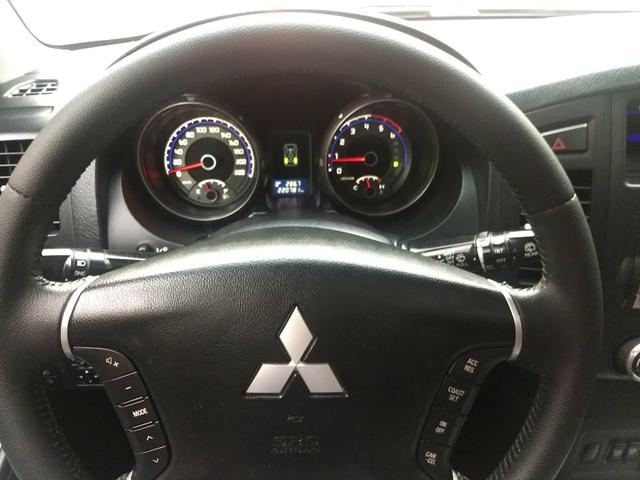 Pajero Full 7 lugares - Foto 11
