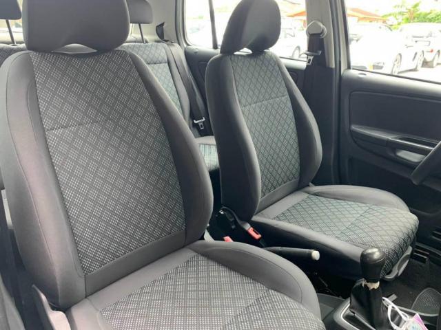 Volkswagen Fox TrendLine 1.6 - Foto 8
