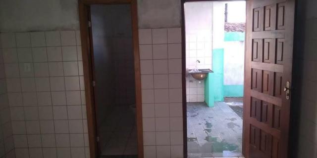 Casa enorme com vaga para 2 carros e fundação para mais 2 lajes - * - Foto 5