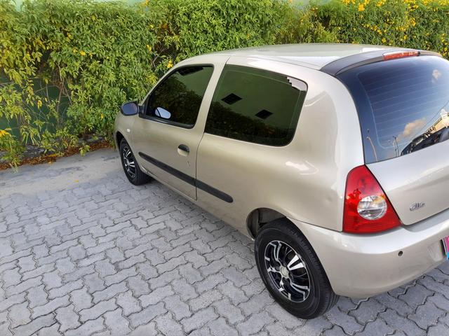 Renault clio 2011 apenas km 84.000 originais !! - Foto 5